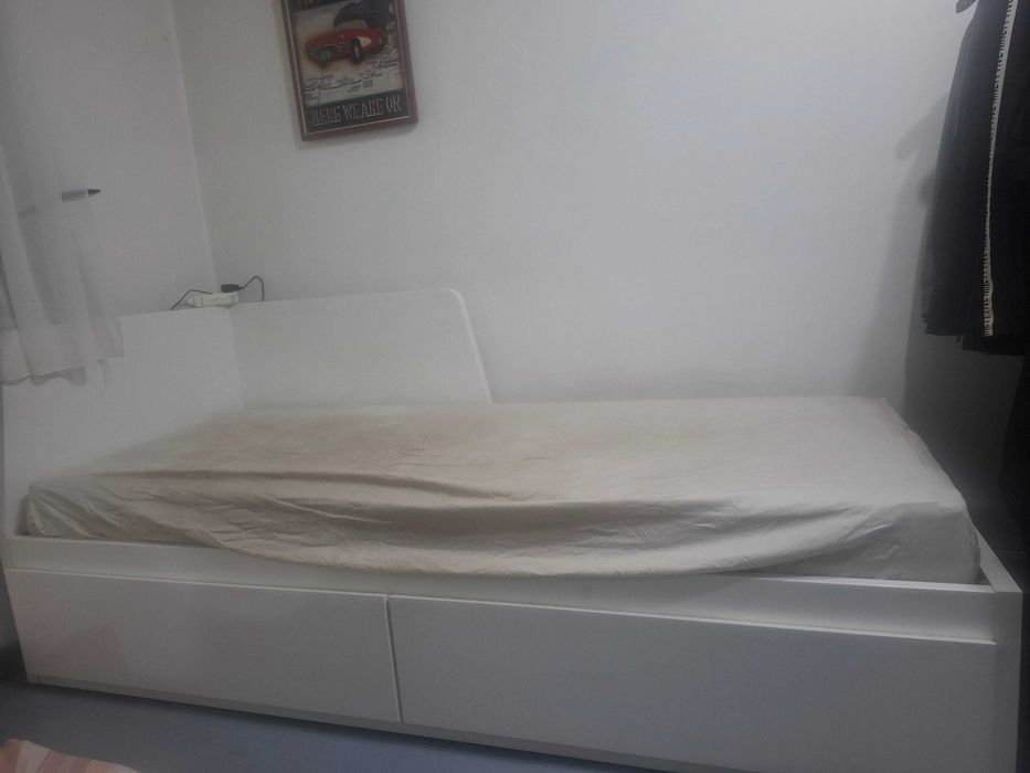 Leżanka Flekke Ikea z bardzo dobrym materacem