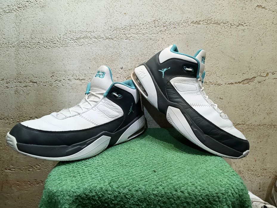 Buty do koszykówki NIKE JORDAN MAX AURA 3 r.47 skóra stan bardzo dobry