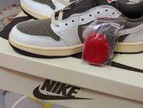 OG SP Travis Scott Reverse Mocha   Jordan 1 Retro Low  44