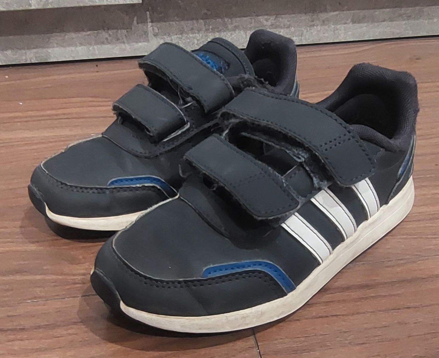 Buty adidasy granatowe rozmiar 30