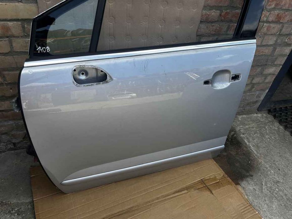 Peugeot/Citroen 3008 09-16 5008 09- двері перед L (гола) DR1408 9002CN