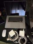 Apple MacBook Pro 16" com Rato + 2 Carregadores – 600 €