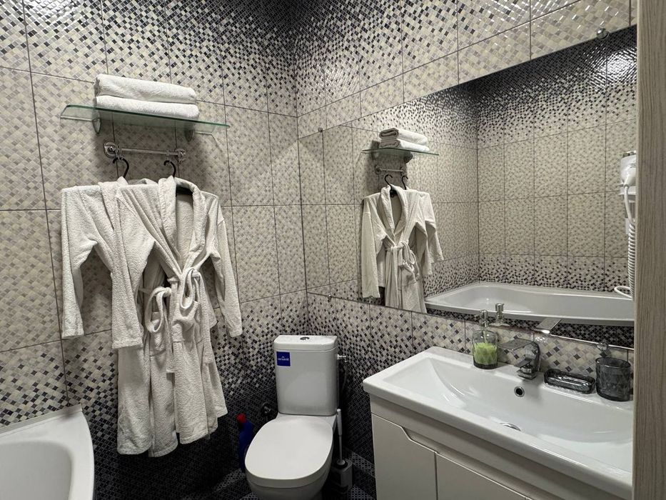 Подобово, 1-к, кВ. В новобудові, закрита територія, паркомісто