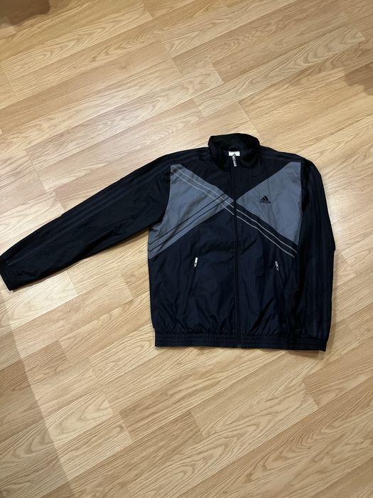 Чоловіча    балонова  кофта adidas оригінал( розмір L)