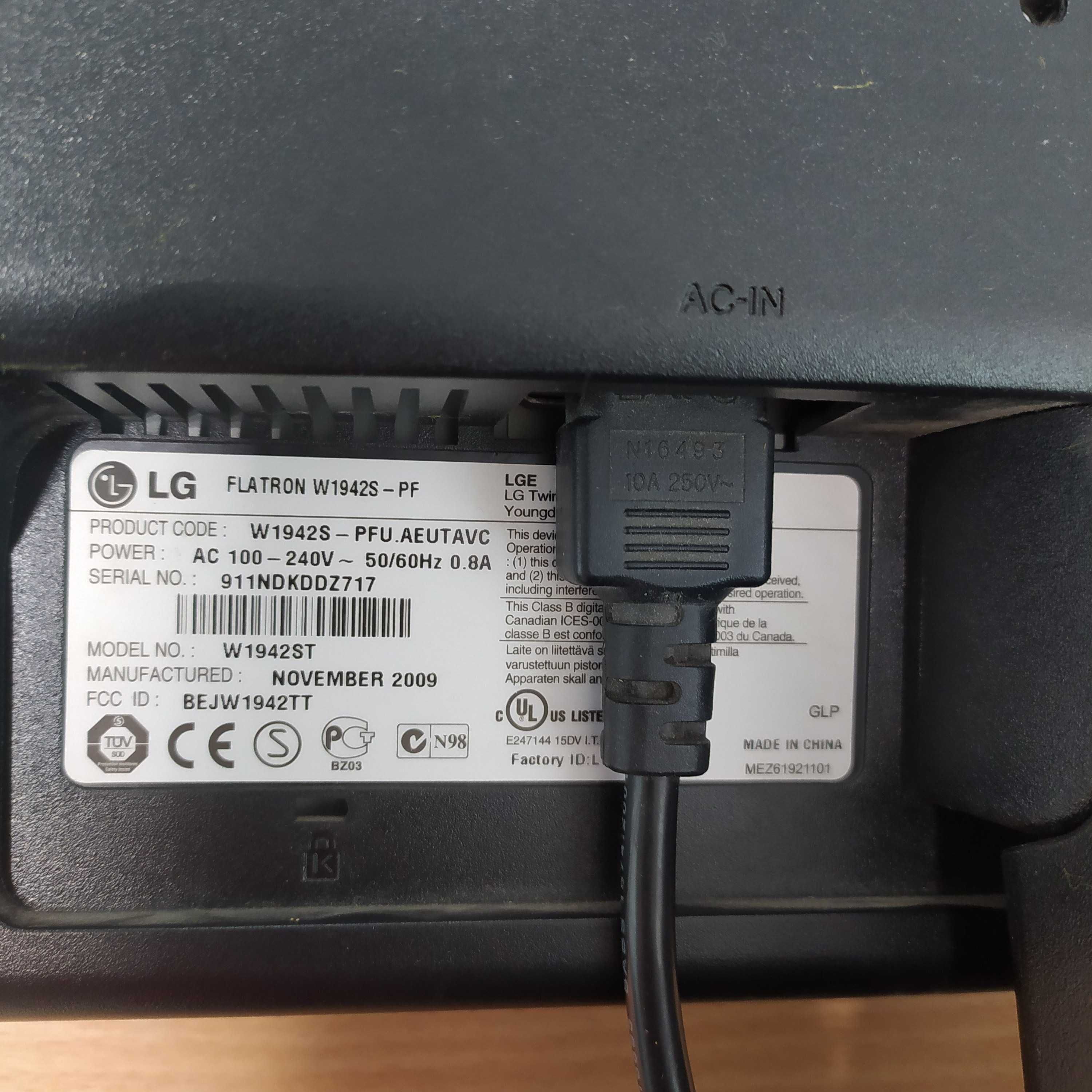 Компьютер DELUX + монитор LG Flatron W1942S-PF