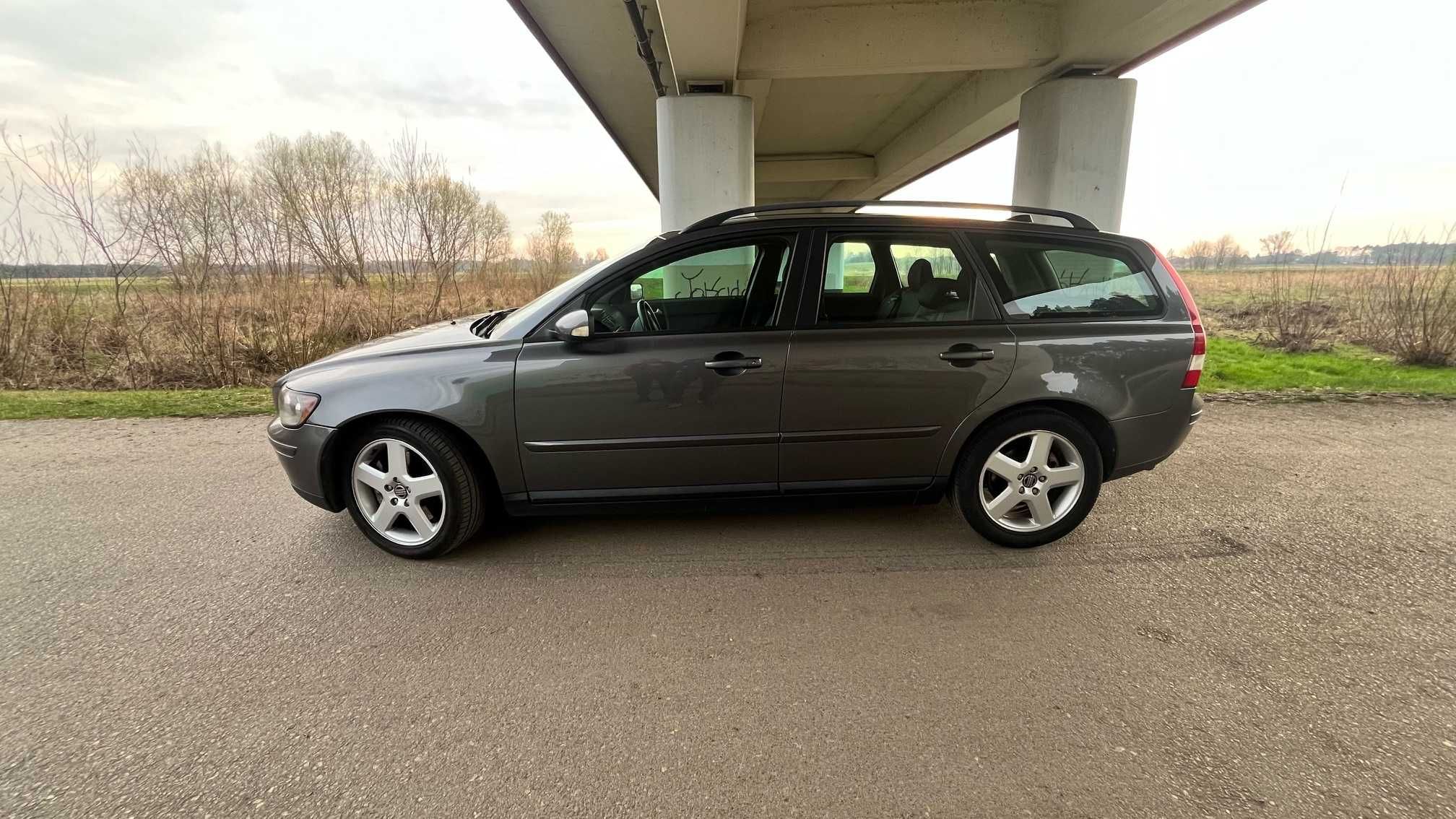 Volvo v50 T5 2.5T MANUAL   zamiana za bus, lpg BRC