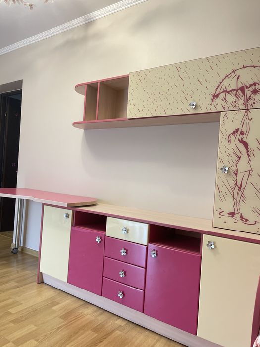 Мебель дитяча. Мебель у дитячу кімнату