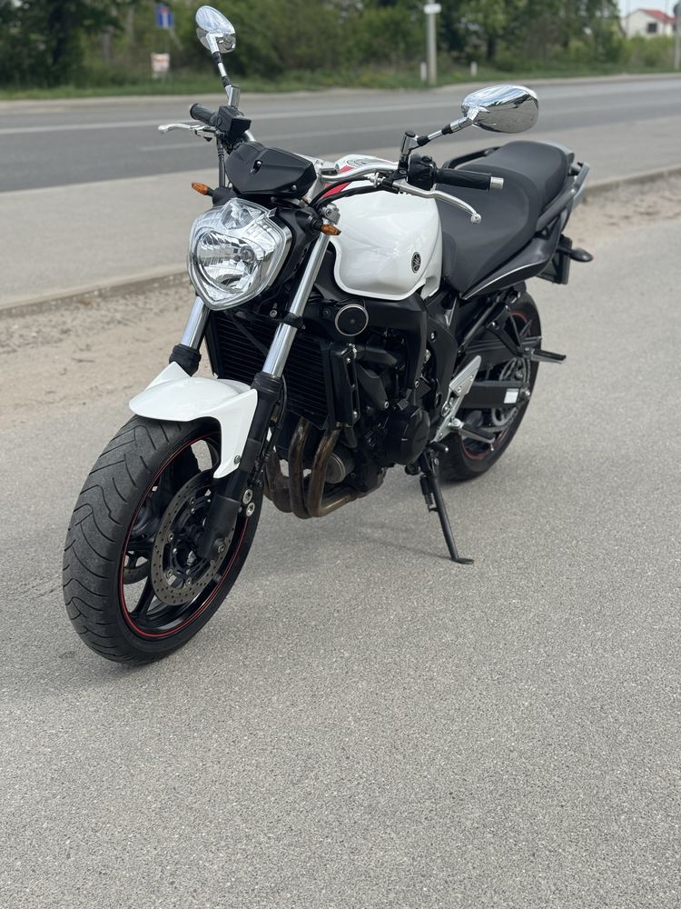 Продам Yamaha Fazer 600 ,fz600