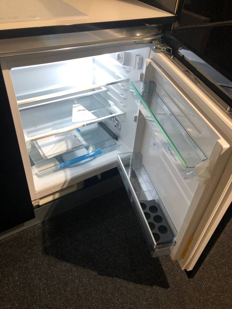 Холодильник ASKO R2282I