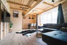 Pokoje i Apartamenty "Pod Blachówką 9"