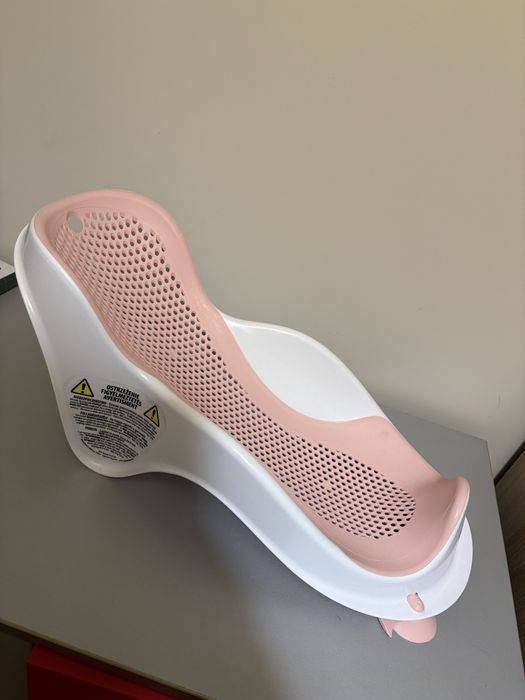 Leżaczek do kapieli dla niemowlaków