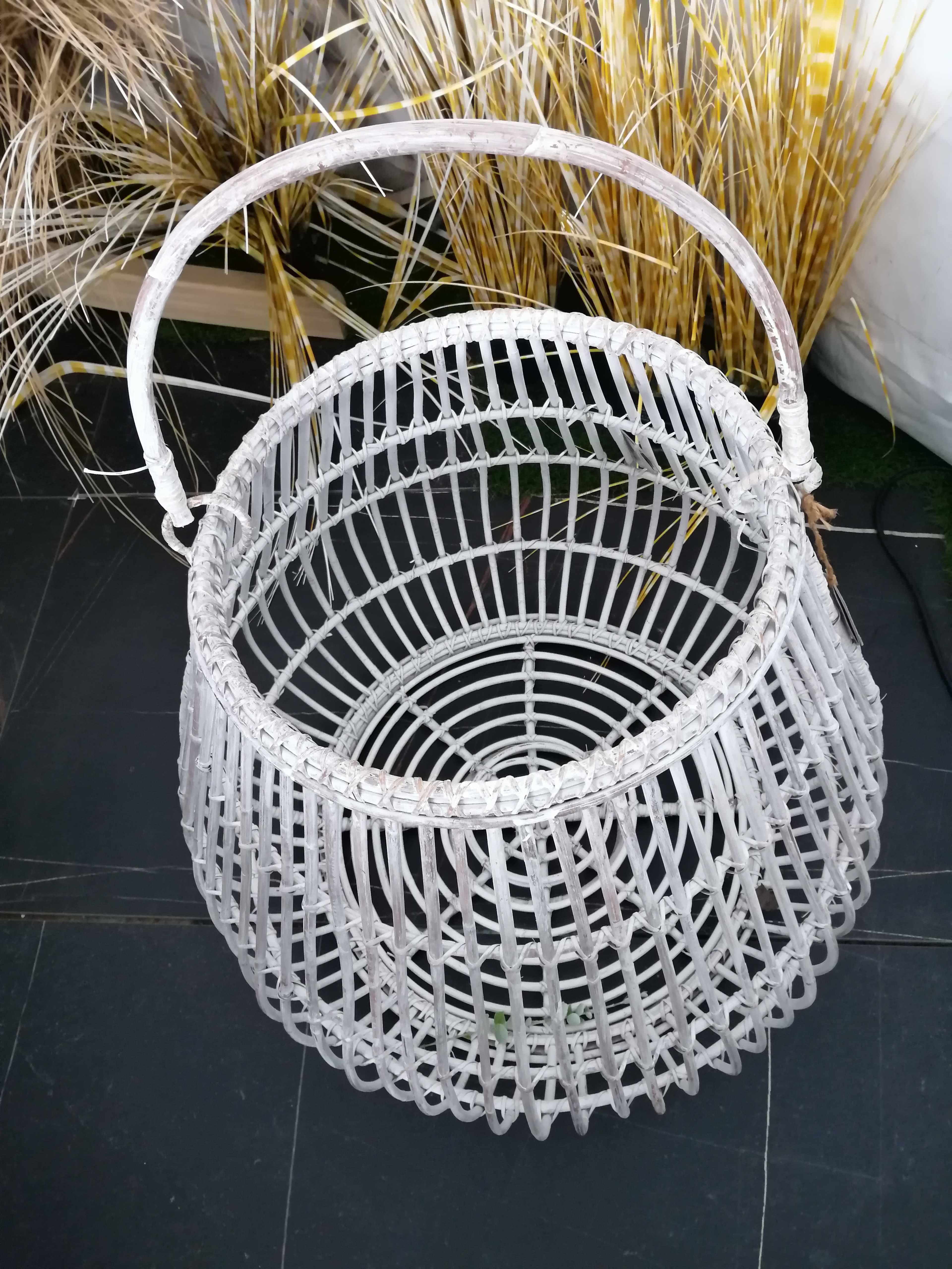Lampion okrągły CAEN fi 69cm x wys. 59cm biały przecierany EKSPOZYCJA