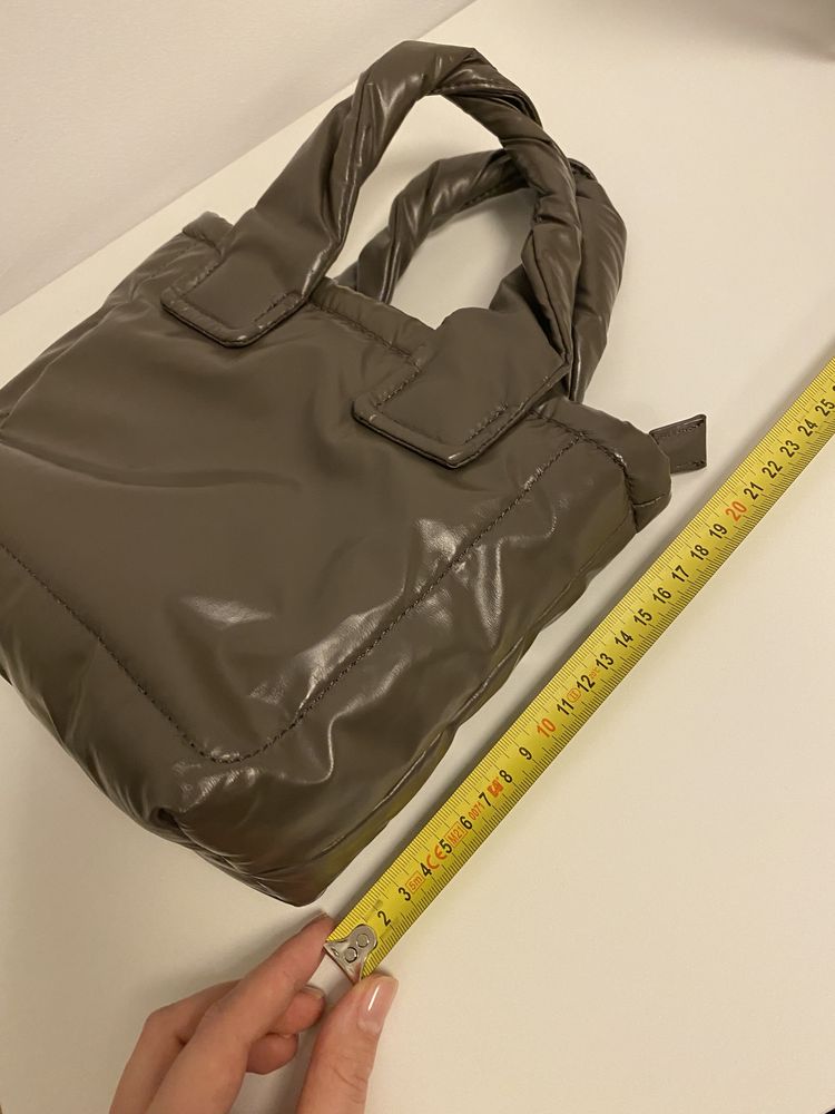 ZARA torebka khaki materiał przeciwdeszczowy mała średnia miękka