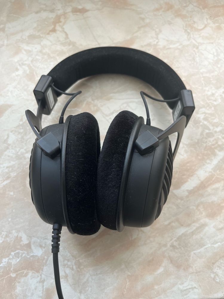 Słuchawki Beyerdynamic DT990 Black Special Edition