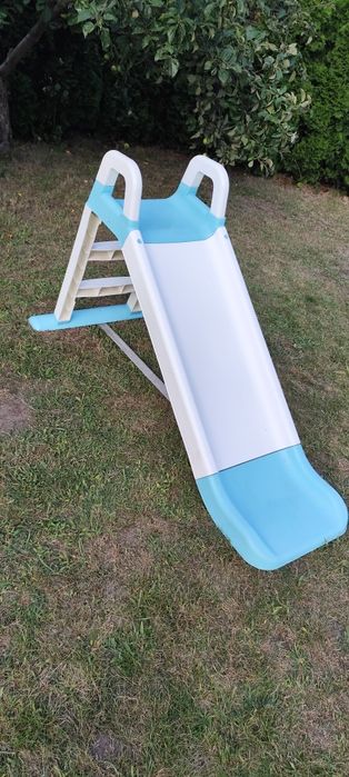 Zjeżdżalnia ogrodowa