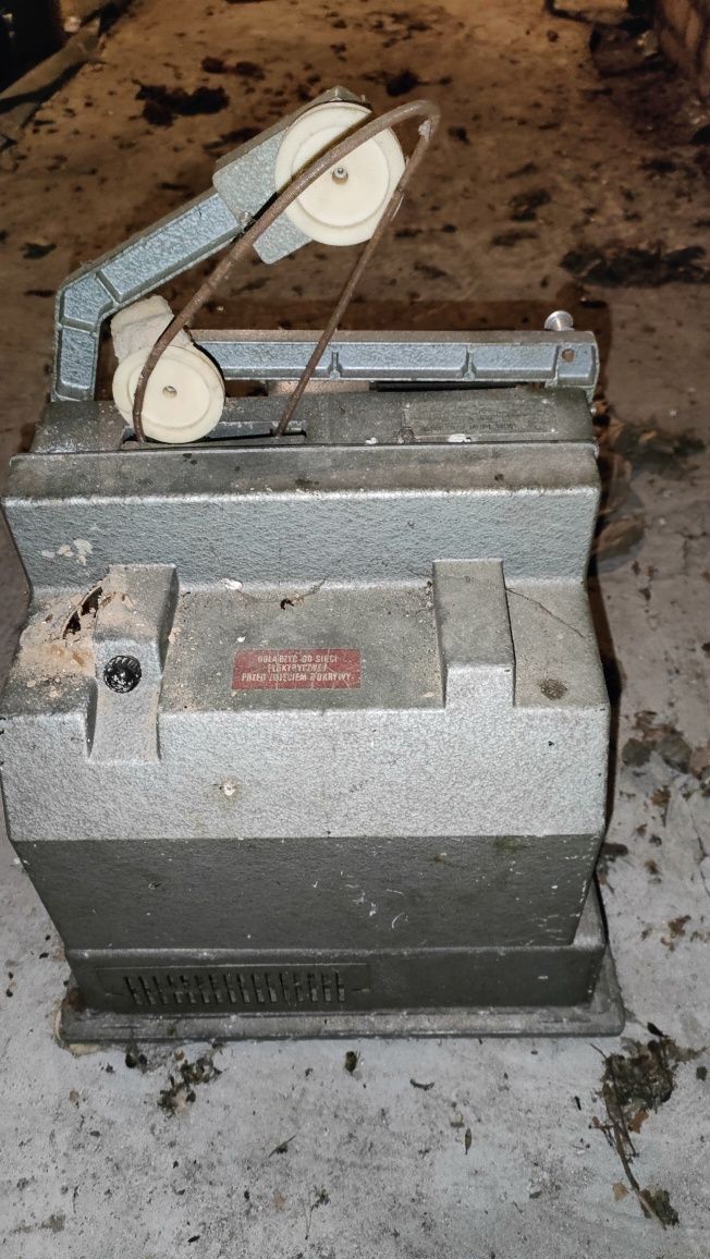 Projektor elew stan jak na foto