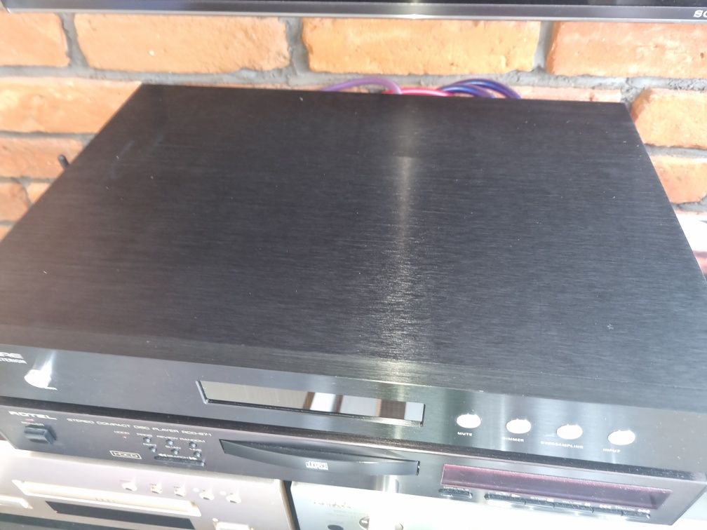 Armature Asterion DAC R2R jak Holo Aufio Spring