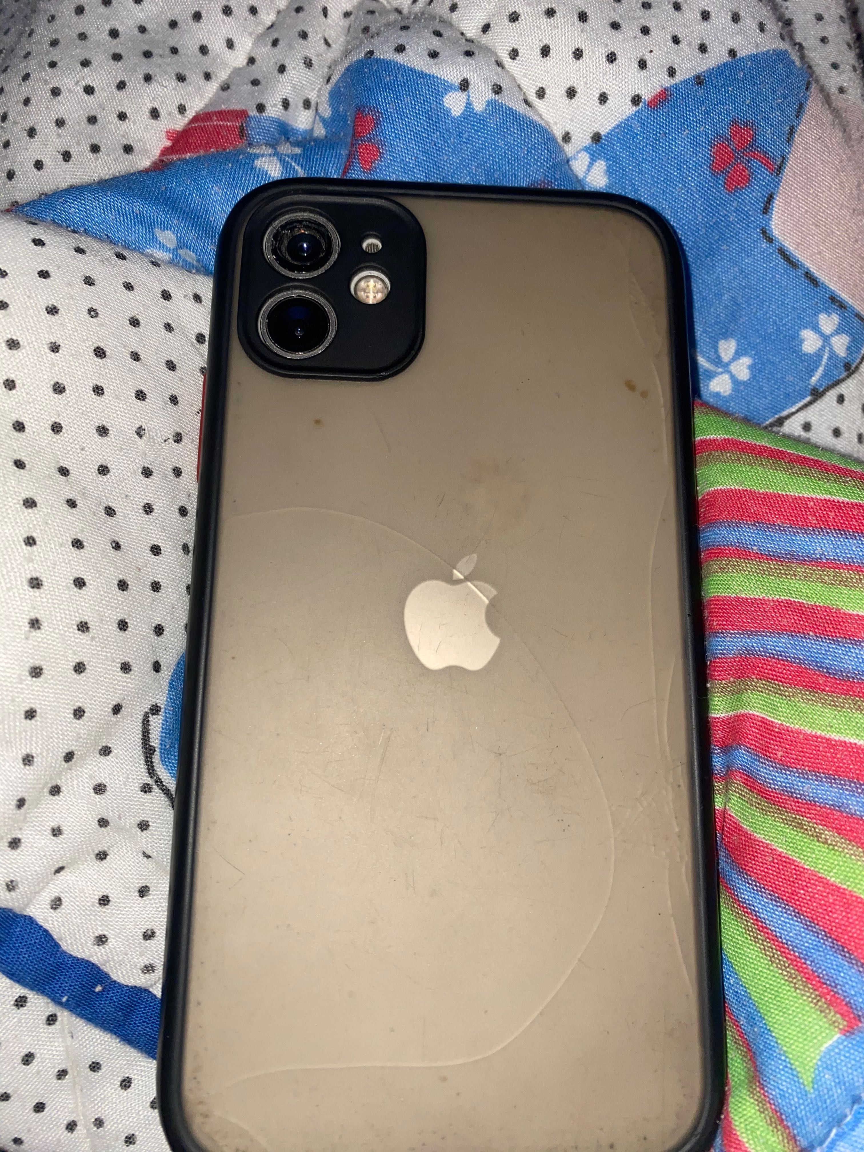 iPhone 11 és bom estado