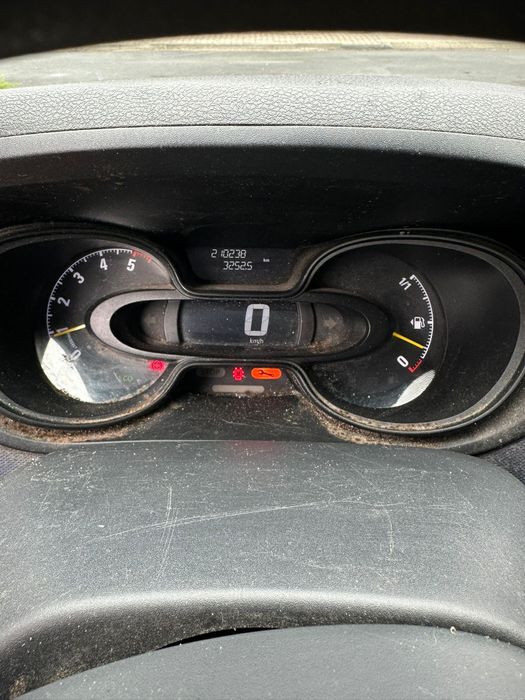 Vivaro 1,6 blaszak long