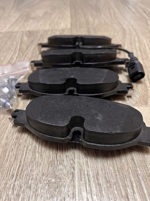 Гальмівні колодки TRW COTEC, комплект GDB1956/2042