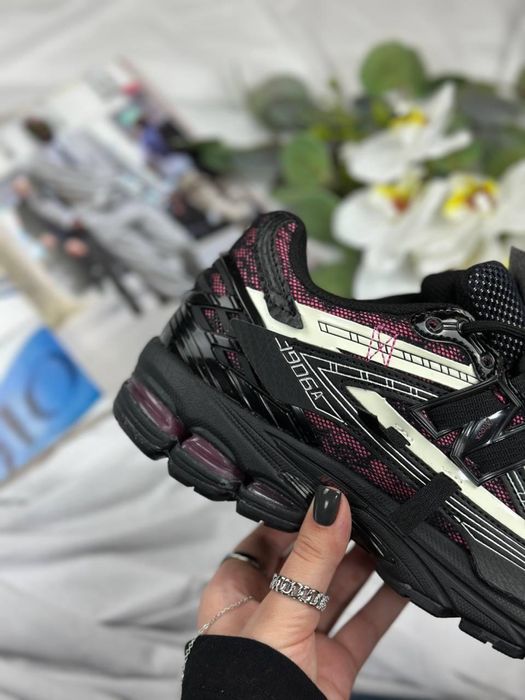 New Balance 1906A Dragon Berry