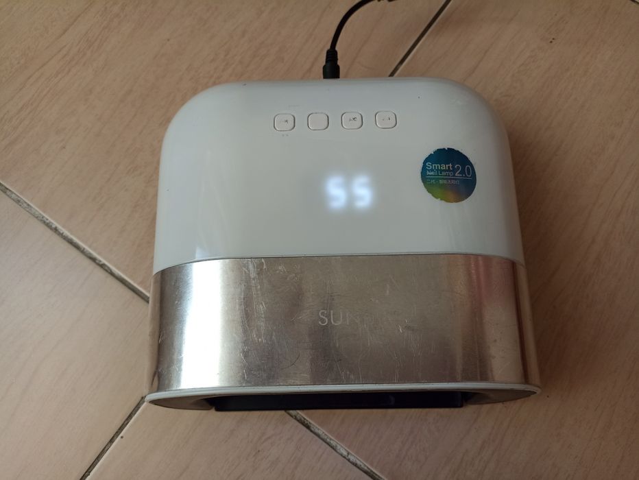 Лампы , Вытяжка для маникюра