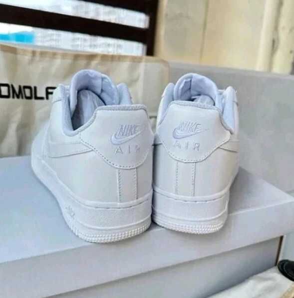 Biały\NikeForce1*airDamskieKomfort ZniżkaTrampkiNeutralne 42
