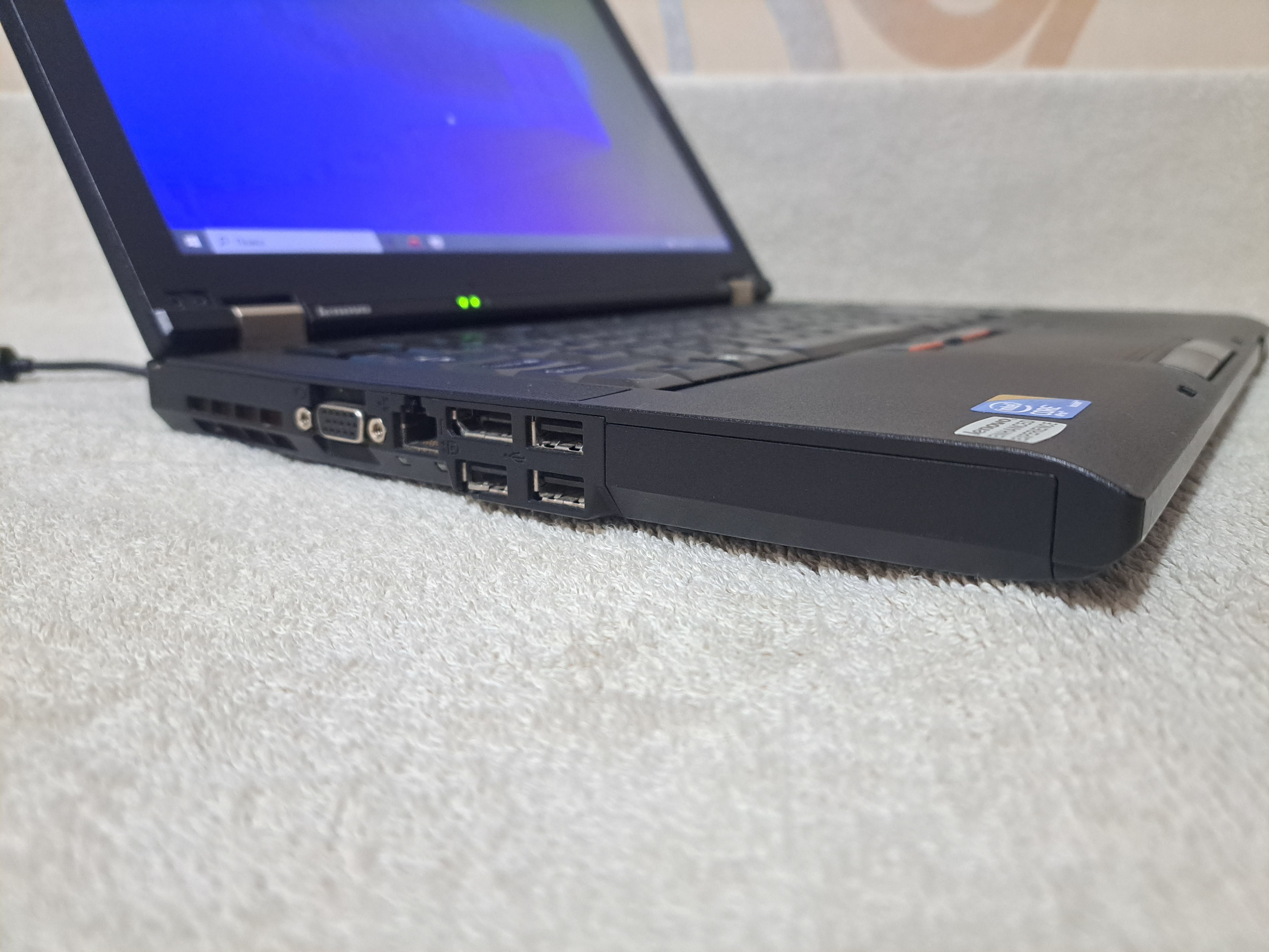 Lenovo ThinkPad t410 14" / i5 / RAM 4GB