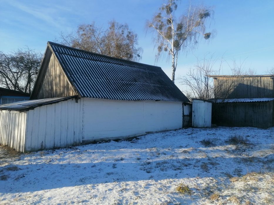 Продам Будинок та гоосподарські Будівлі