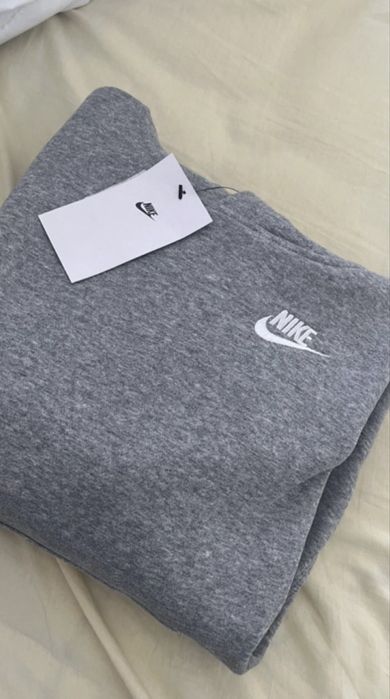 sweat cizenta da nike 10-12 anos