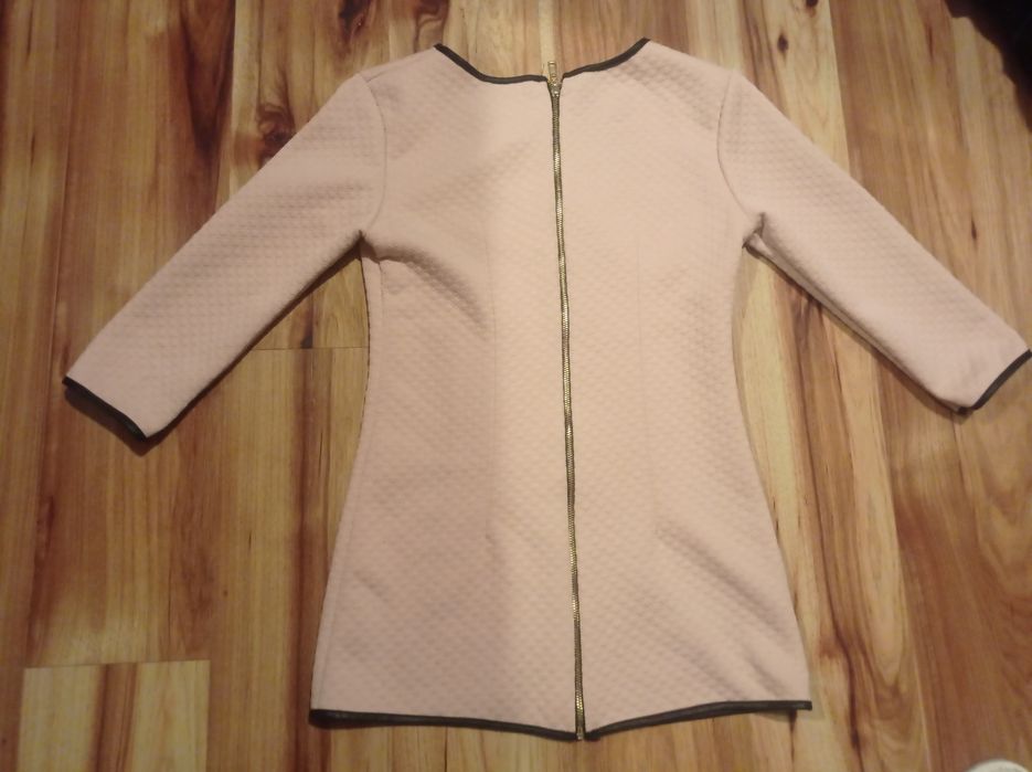 Bluzka różowa, pikowana rozmiar XS, stan idealny. Na mnie już z