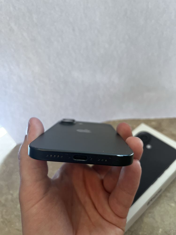 iPhone 16 128GB jak nowy | bateria 100%