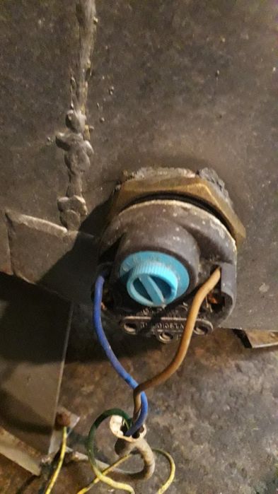 Продам сироварню