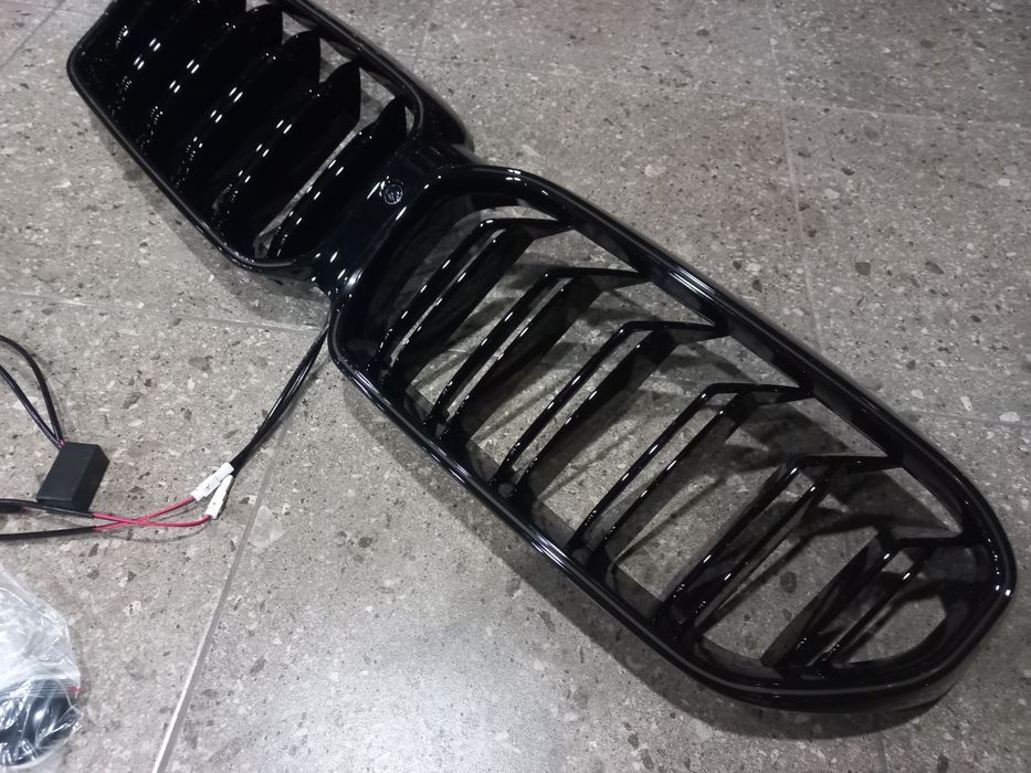 Решітка решетка ноздри Iconic Glow BMW G30  M5 F90 з LED підсвідкою