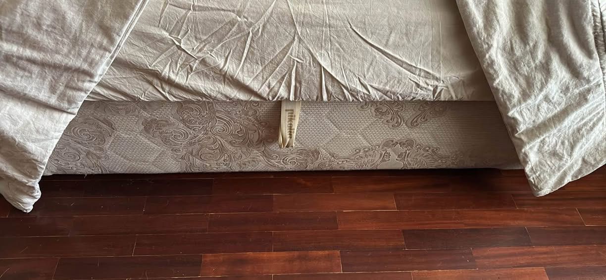 Sommier com baú arrumação e colchão (opcional)