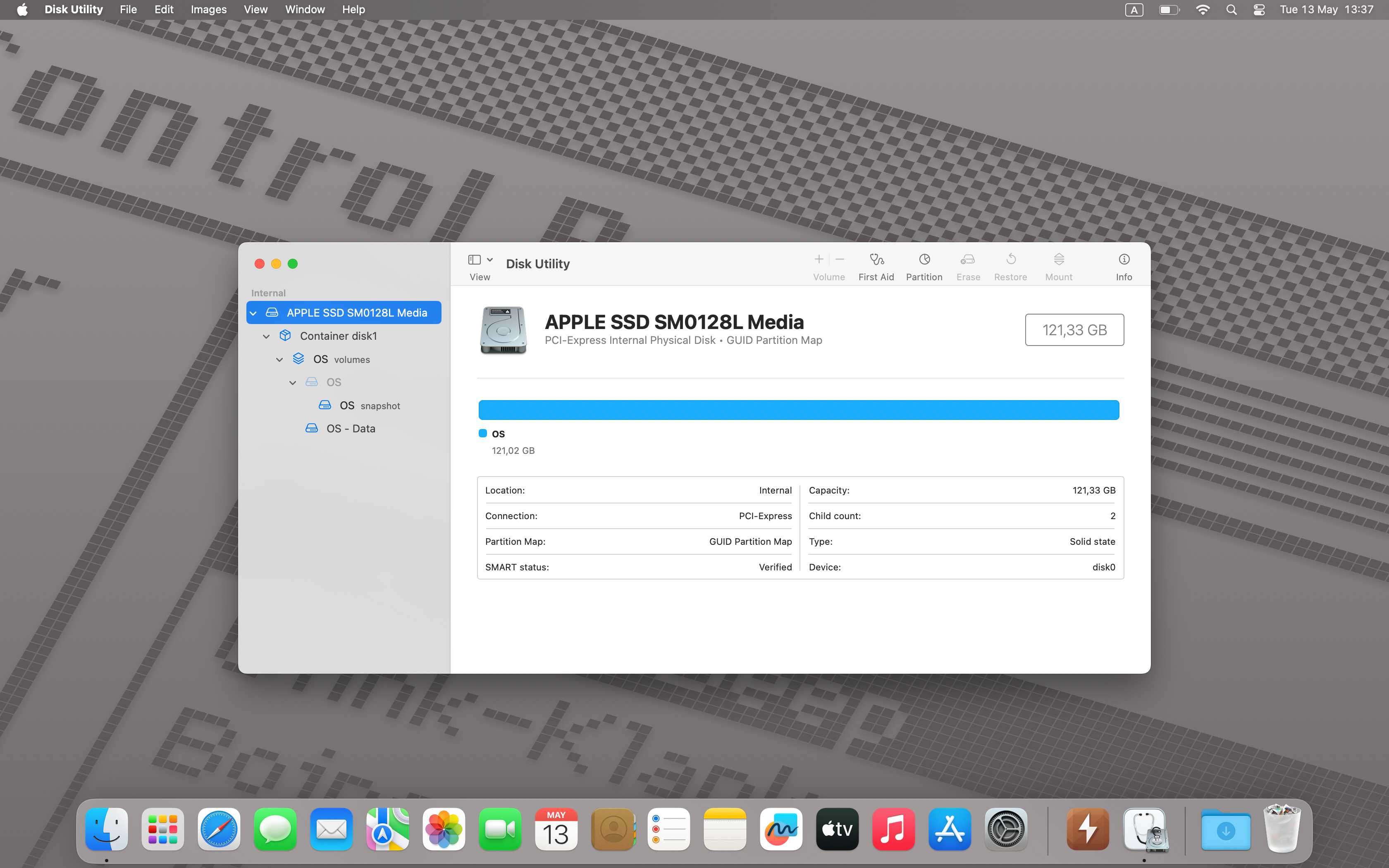 ІДЕАЛЬНИЙ Macbook PRO 13", 2017, 8/128/2 порти тандерболт, комплект