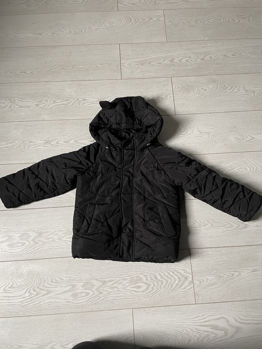 Зимняя куртка в хорошем состоянии