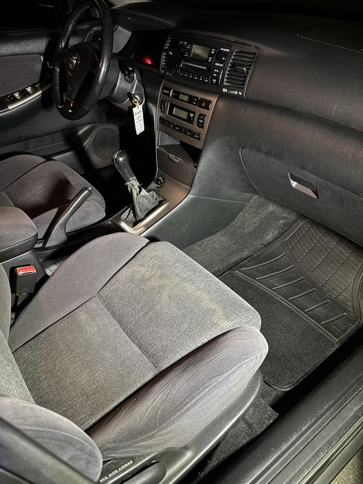 Toyota Corolla SW 1400 VVTi Nacional