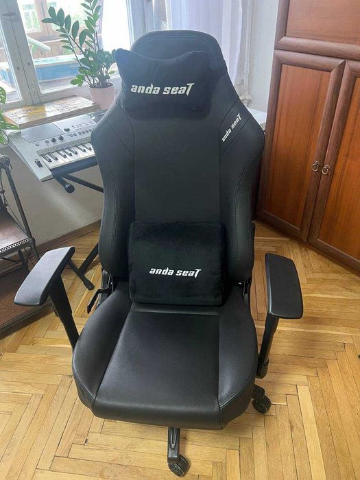 Anda Seat Luna Black L