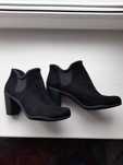 Продам ботільони Clarks artisan
