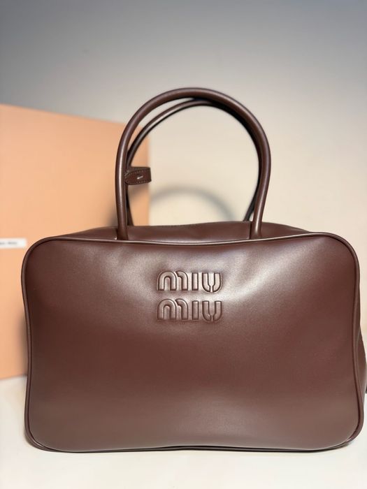 Torebka na ramię MiuMiu Beau czekoladowa skóra cielęca