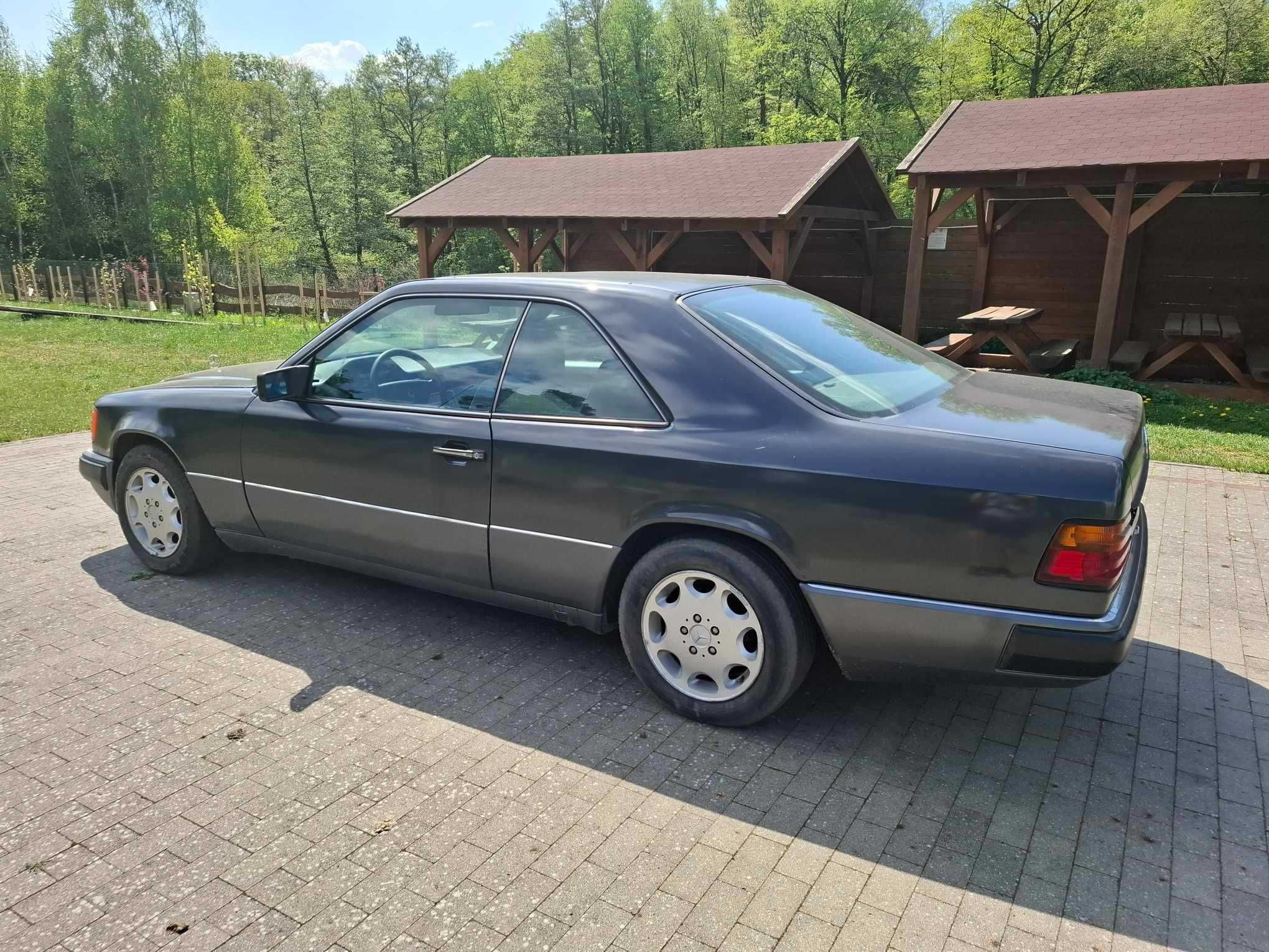 Mercedes W124 Coupe 2,3 Bez rdzy