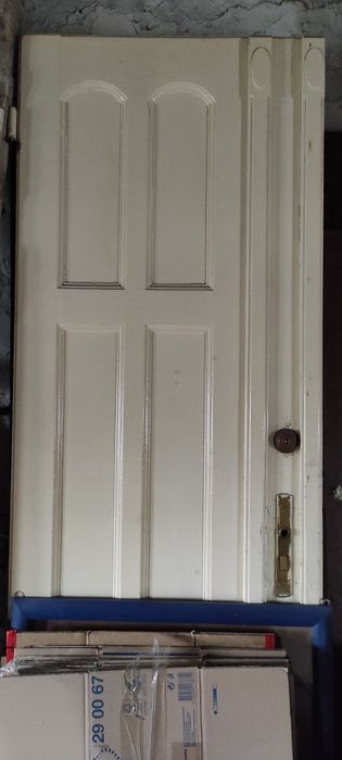 Drzwi drewniane kamienica zabytek dwa komplety