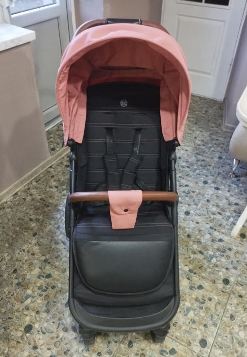 Продам детскую коляску прогулка