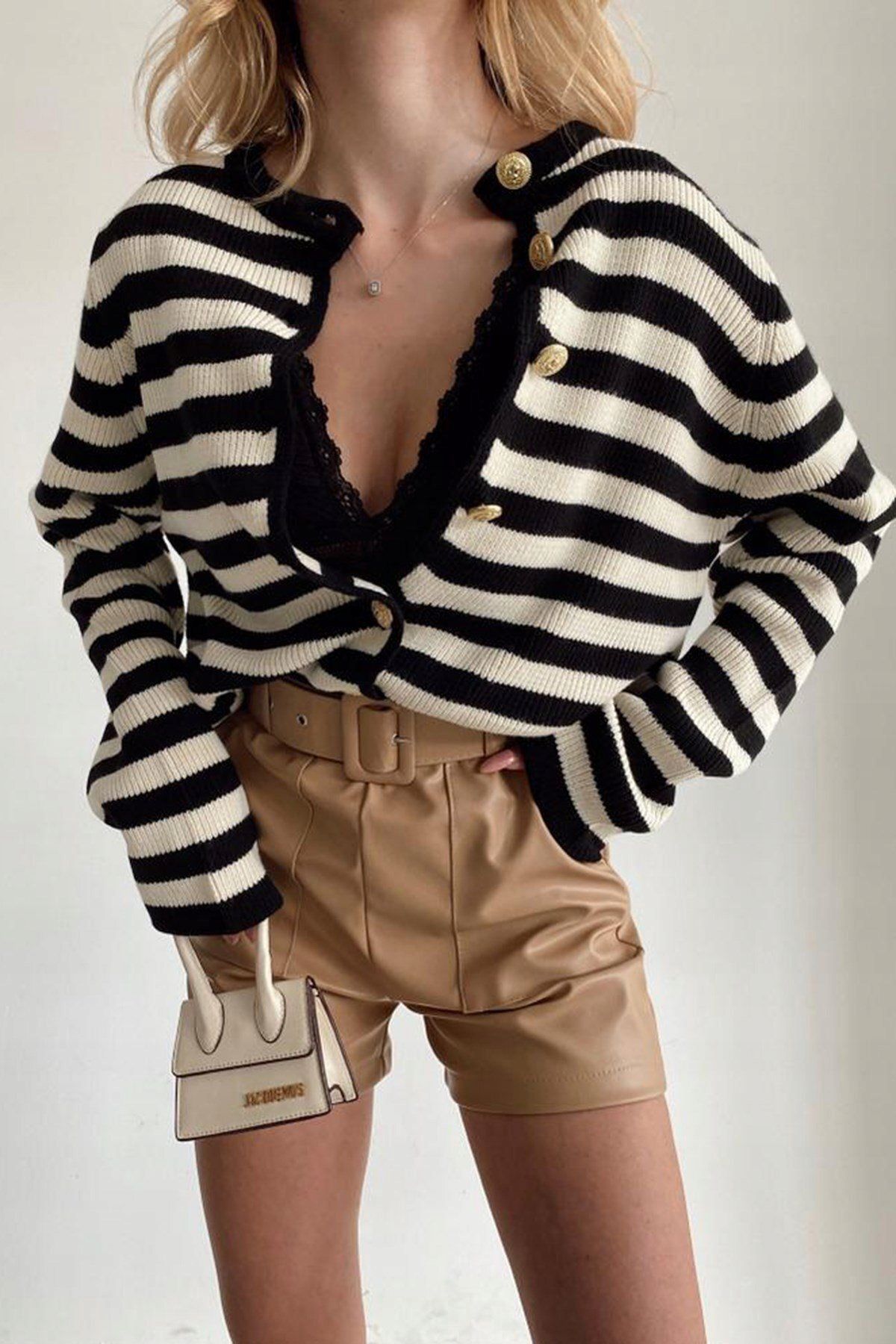 Madmext Os Sweter W Paski Oversize H17555
