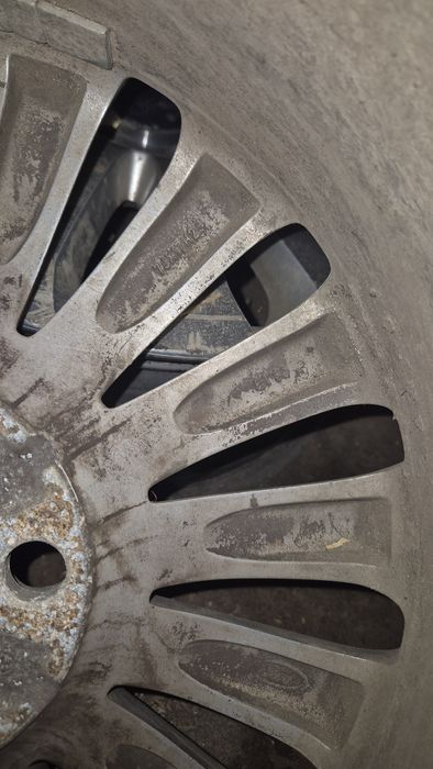 Продаю комплект алюмінієвих дисків оригінал FORD 5 108 17