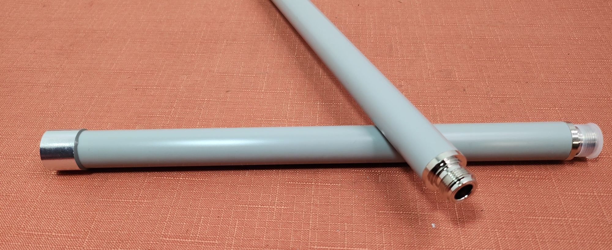 antena dookólna(Omni-directional antennas).