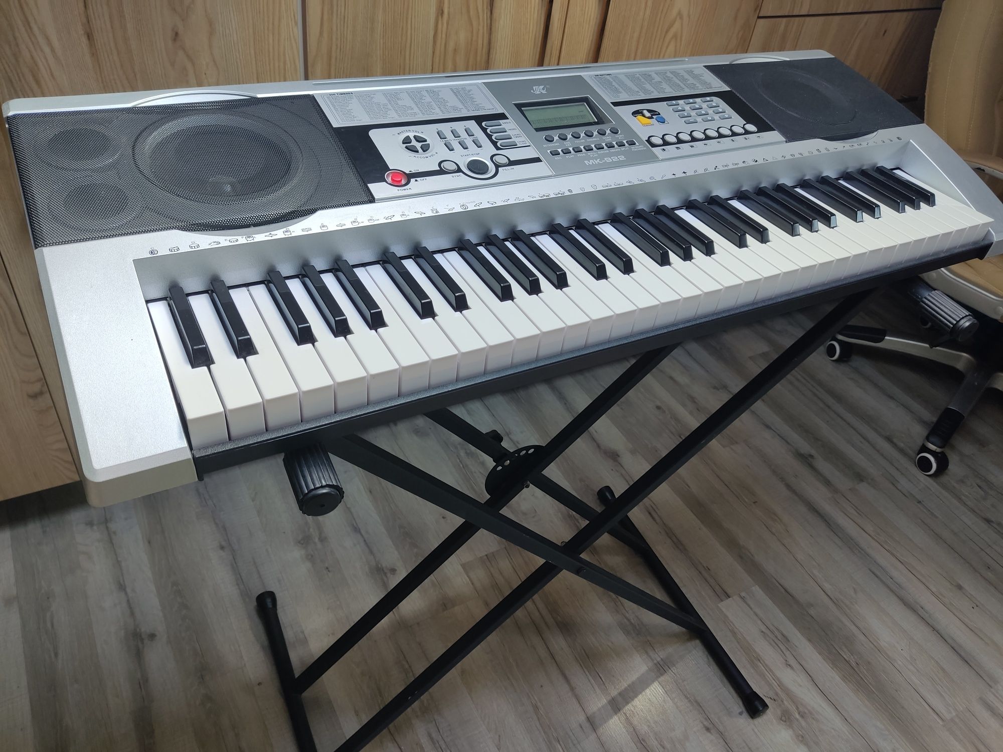 Keyboard/Syntezator MK-922