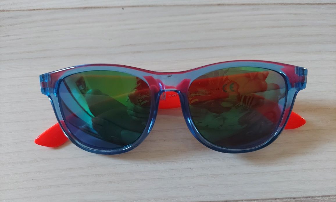 okulary przeciwsłoneczne dla dziecka H&M