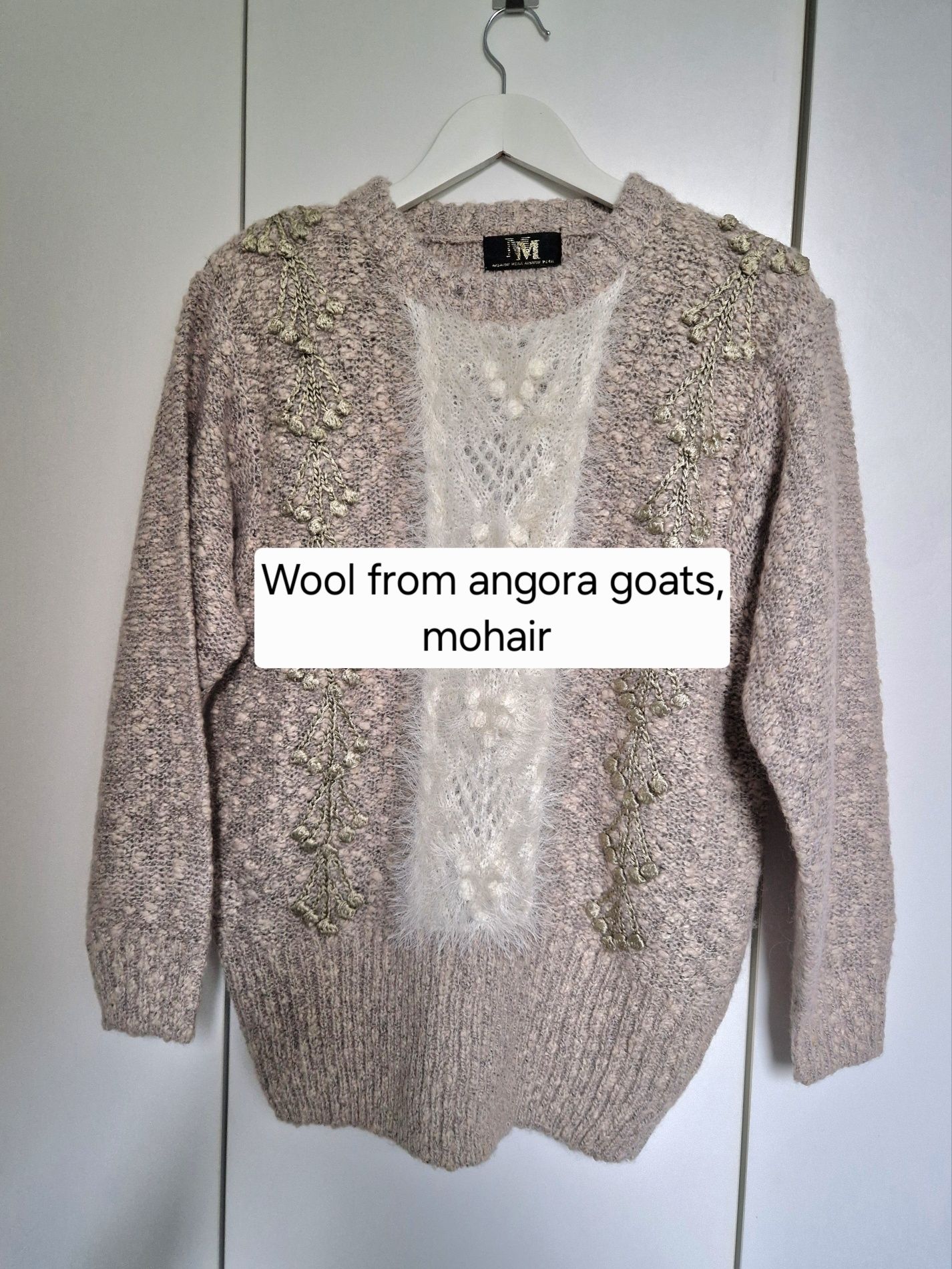 Elegancki, ponadczasowy sweter wykonany z wełny z kóz angorskich L/ XL